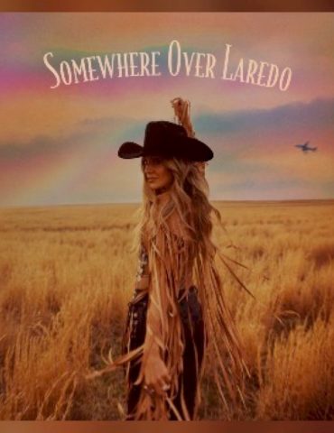 lainey-wilson-to-debut-new-song-‘somewhere-over-laredo’-at-amas
