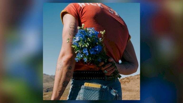 joe-jonas-releases-deluxe-edition-of-new-solo-album,-‘music-for-people-who-believe-in-love’