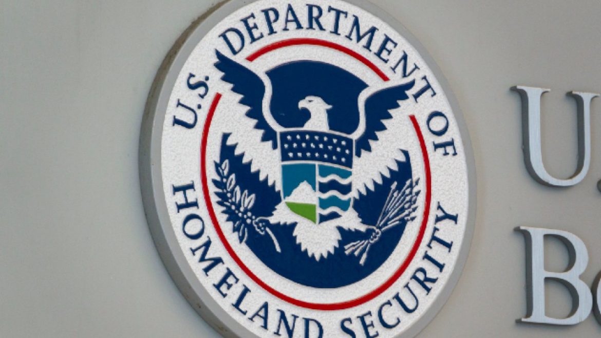 dhs,-fbi-warn-large-scale-events-could-be-target-for-violence