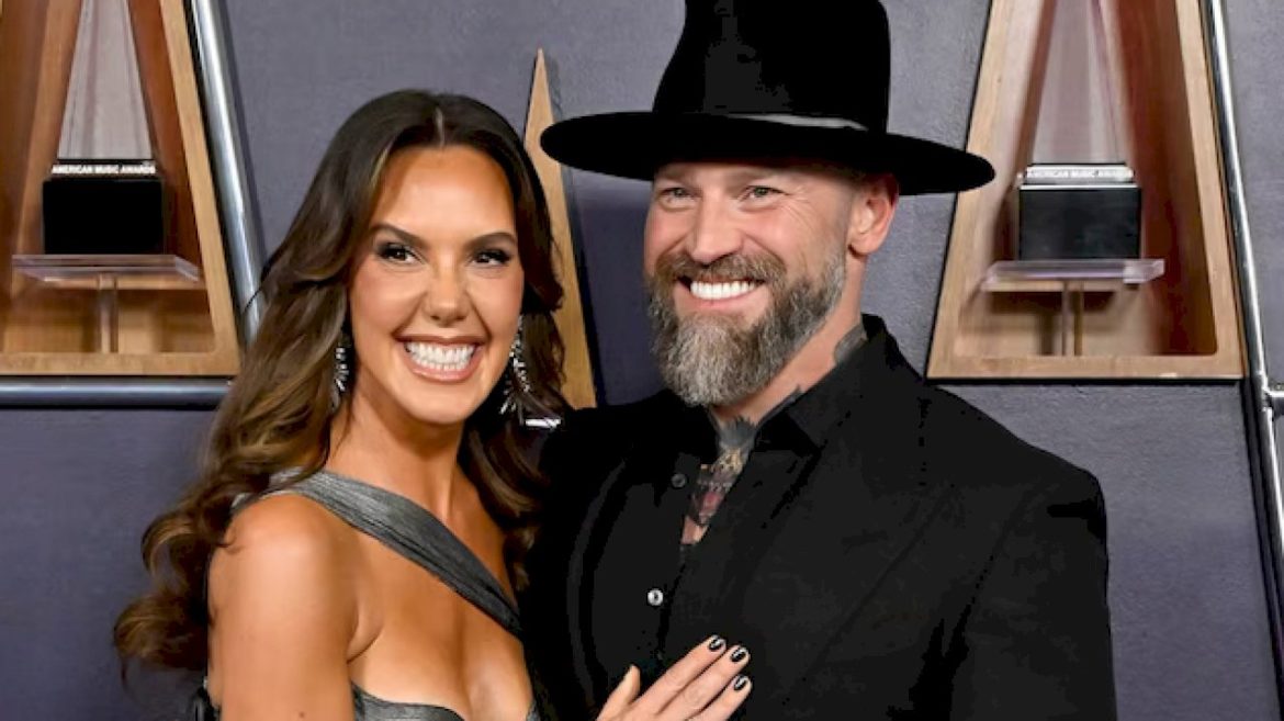 zac-brown-calls-kendra-scott-‘my-lady’-after-their-red-carpet-debut