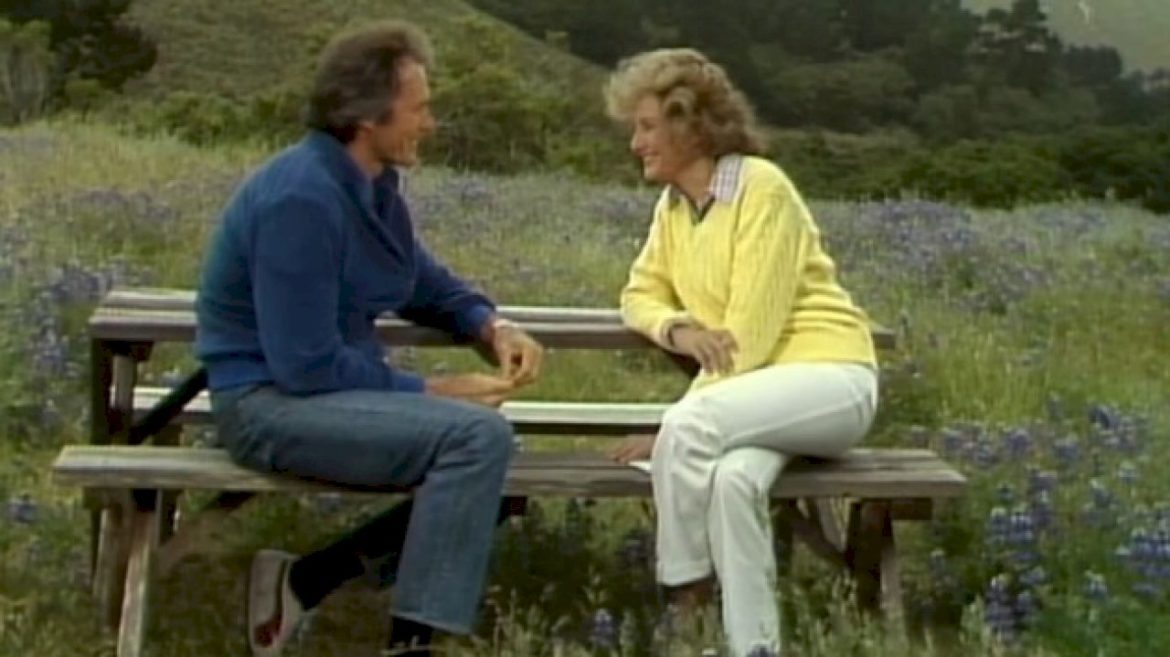 barbara-walters-shares-flirtatious-moment-with-clint-eastwood-in-‘tell-me-everything’-trailer