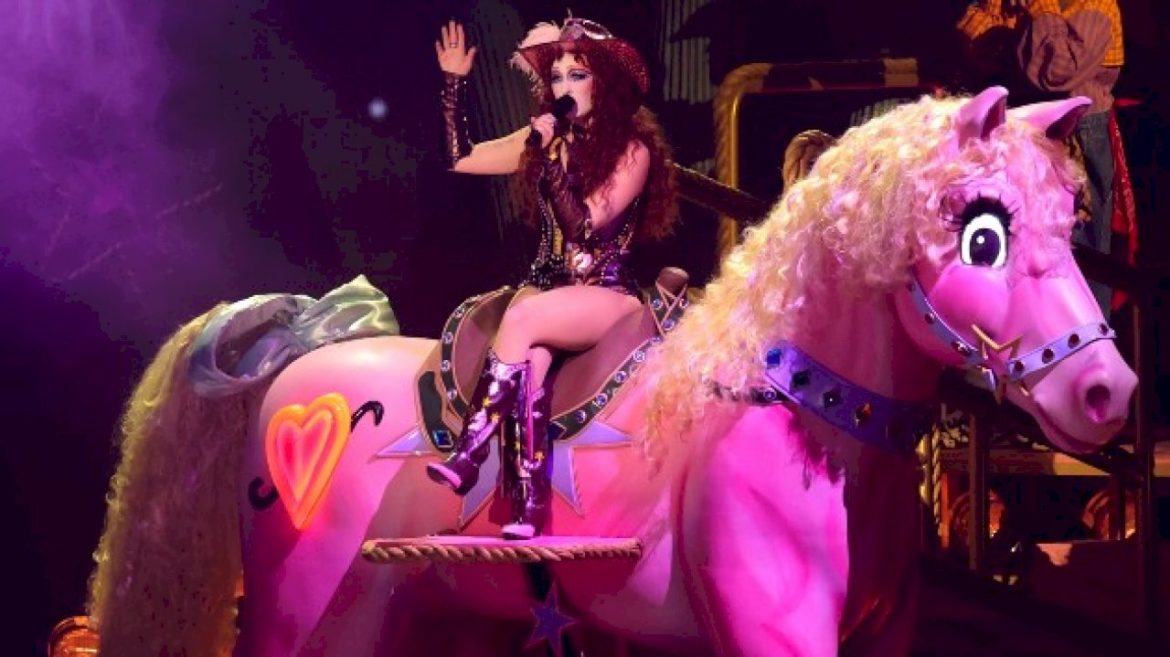 the-edmonton-oilers-adopt-‘pink-pony-club’-as-their-victory-song,-won’t-reveal-why