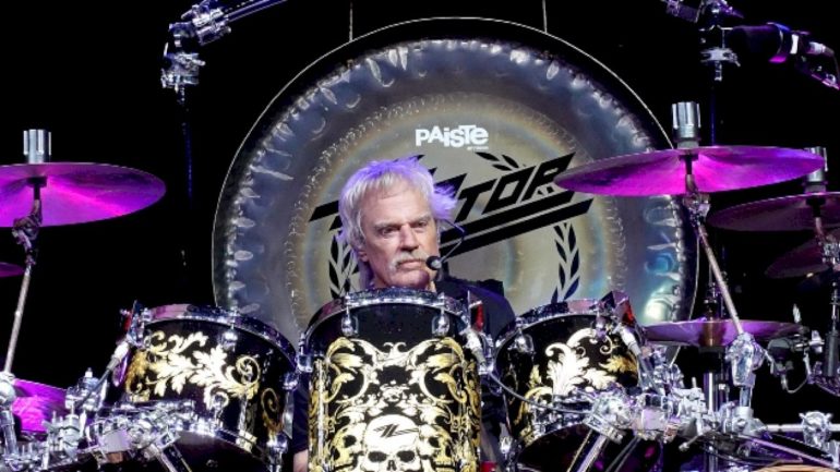 zz-top-drummer-frank-beard-to-rejoin-the-band-for-north-american-tour