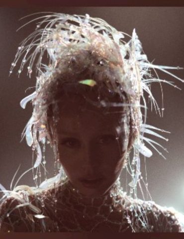 ‘something-beautiful’-has-arrived:-new-miley-cyrus-album-is-‘a-really-meaningful-and-purposeful-era’