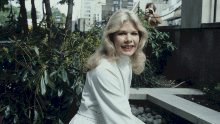 ‘m*a*s*h’-star-loretta-swit-dead-at-age-87