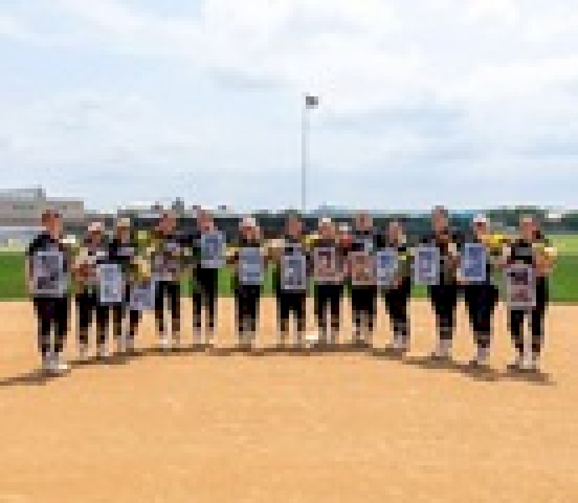 softball-drops-a-close-series-to-end-the-year