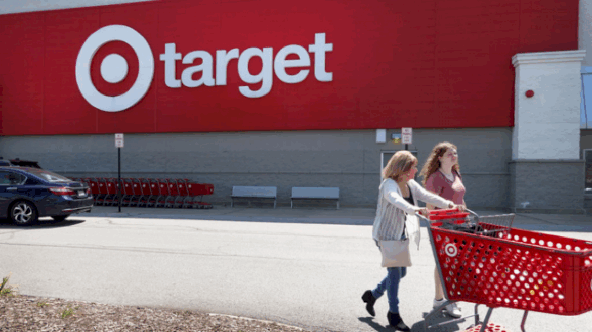‘danger-zone’:-top-companies-weather-uncertainty-as-trump’s-tariffs-fluctuate