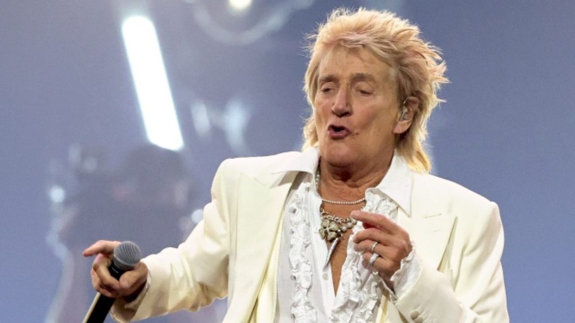 rod-stewart-cancels-second-las-vegas-show-as-he-recovers-from-flu