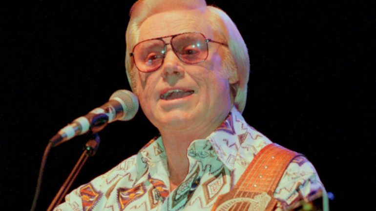 ‘no-show-jones’-takes-up-permanent-residency-at-the-ryman