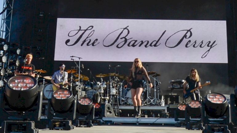 the-band-perry-comes-back-to-country-music