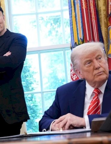 trump-musk-feud-leaves-some-doge-staffers-worried-about-their-futures:-sources