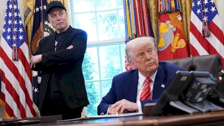 trump-musk-feud-leaves-some-doge-staffers-worried-about-their-futures:-sources