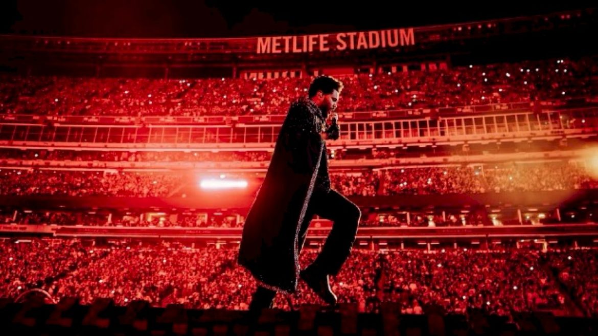 the-weeknd-hits-a-major-milestone-with-new-jersey-concert