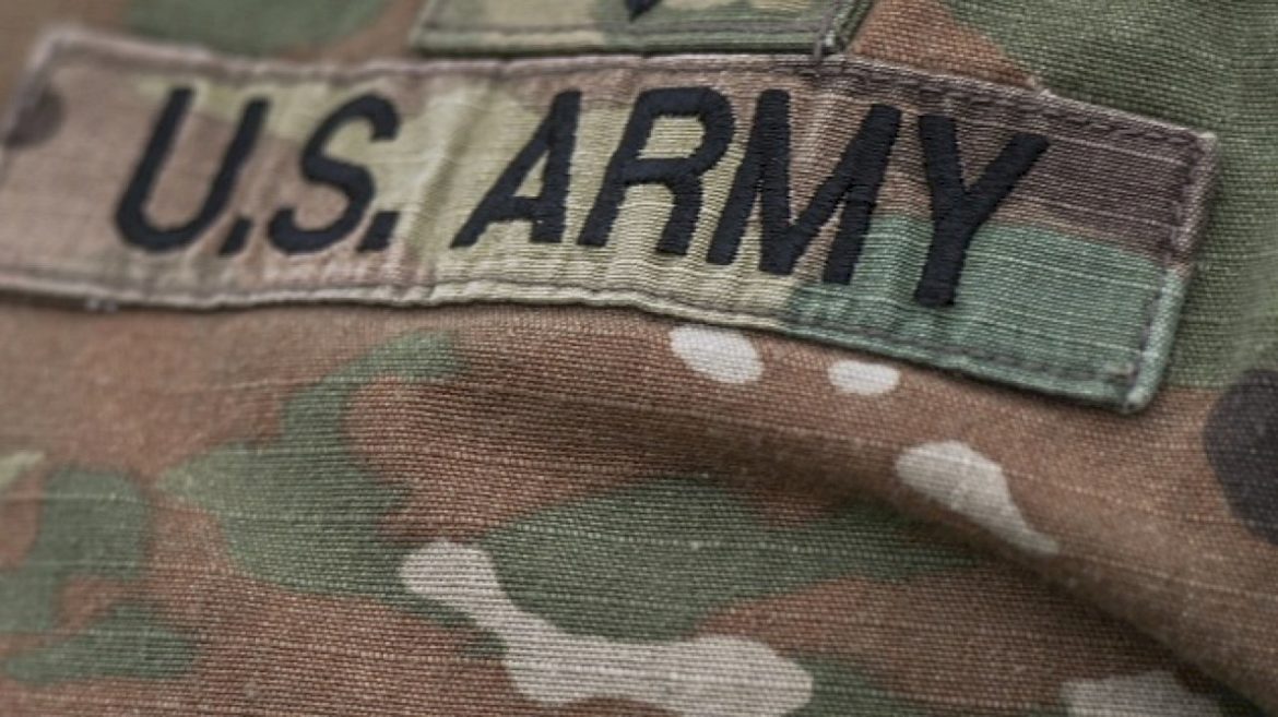 senate-democrats-file-bill-to-prevent-ban-on-transgender-military-service