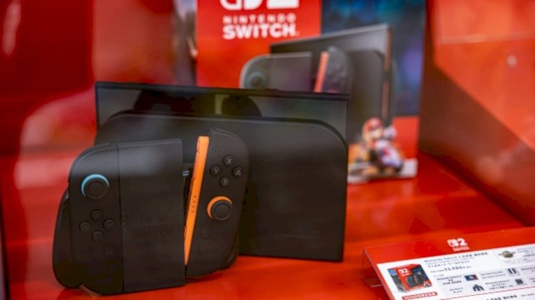nintendo-switch-2-races-to-record-sales,-driven-by-mario-kart-world’s-blockbuster-debut