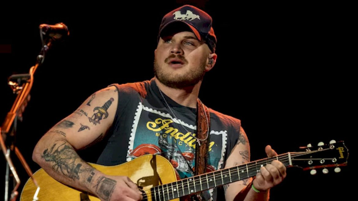 zach-bryan-to-perform-‘affordable-show-for-fans’-at-red-rocks