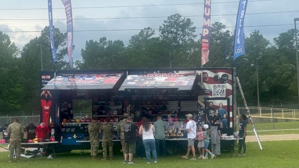 trump-merchandise-sold-at-fort-bragg-for-president’s-speech-now-under-review