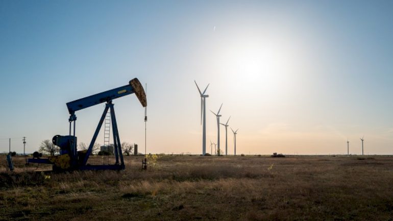 oil-prices-surge-and-stocks-slump-after-israel-attack-on-iran