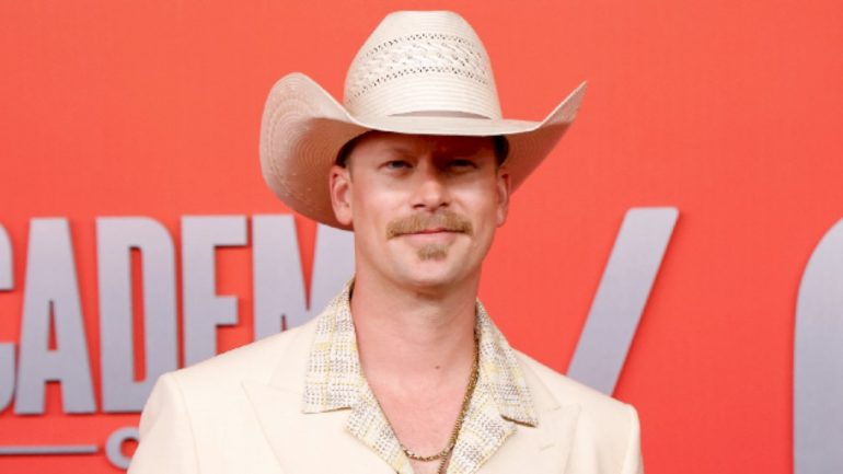 brian-kelley’s-no-mad-scientist-monster,-but-he-does-have-a-new-look-+-new-momentum