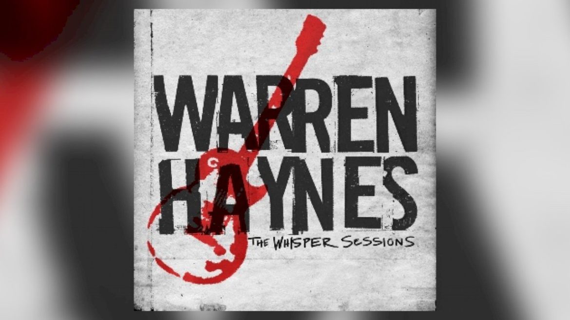 warren-haynes-to-release-new-stripped-down-solo-album,-‘the-whisper-sessions’