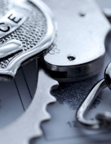 fugitive-on-the-run-for-over-6-weeks-after-escaping-police-at-airport-captured