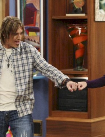 miley-cyrus-says-dad-billy-ray-cyrus-smoked-pot-on-‘hannah-montana’-set