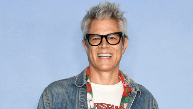 johnny-knoxville-to-host-‘fear-factor’-reboot-at-fox
