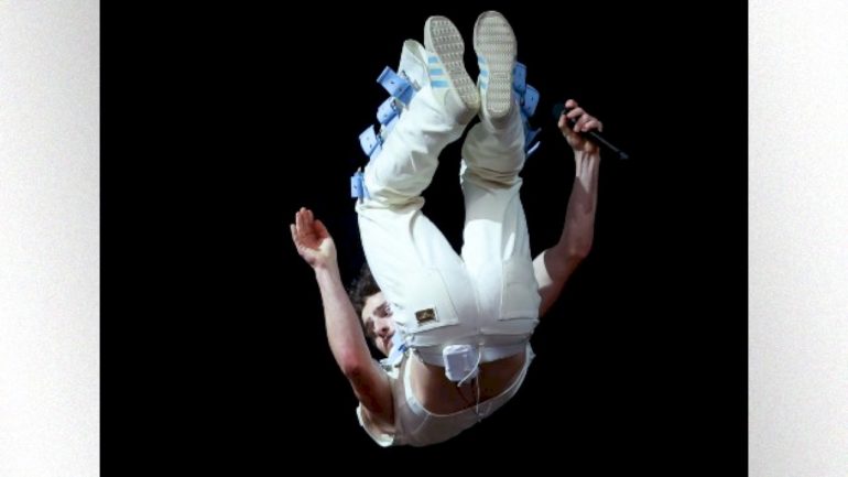 benson-boone-reveals-if-he’s-ever-wiped-out-while-backflipping