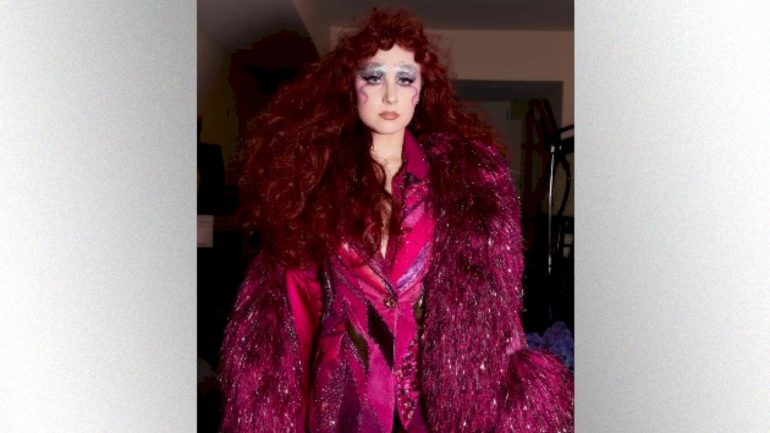 pink-(patchwork)-pony-club:-chappell-roan-auctioning-off-met-gala-look-to-benefit-lgbtq+-charity
