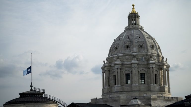 wife-of-minnesota-lawmaker-shooting-suspect-speaks-out:-‘completely-blindsided’