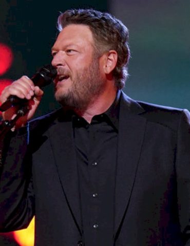 see-how-blake-shelton-uses-ai-in-his-new-music-video