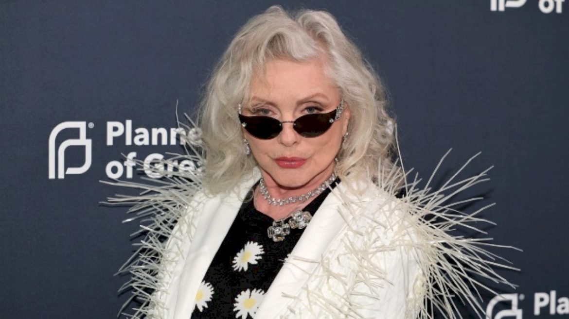 call-me-the-birthday-girl:-blondie’s-debbie-harry-turns-80
