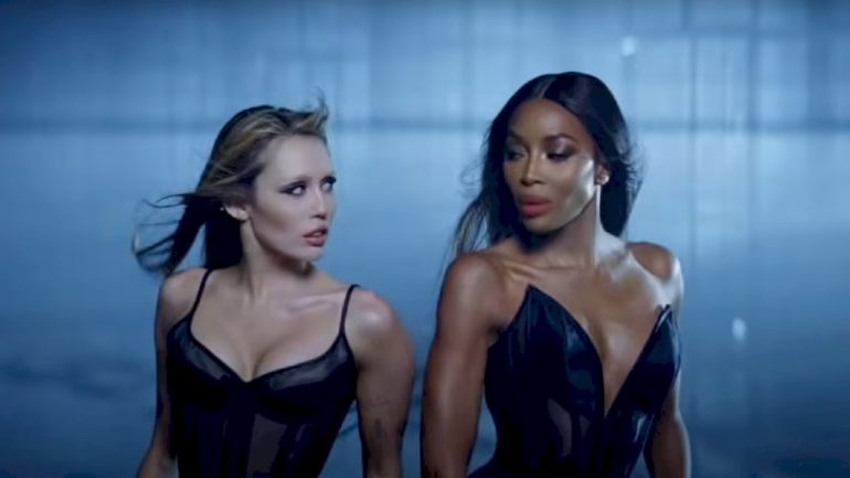 miley-cyrus,-naomi-campbell-strike-a-pose-in-‘every-girl-you’ve-ever-loved’-music-video