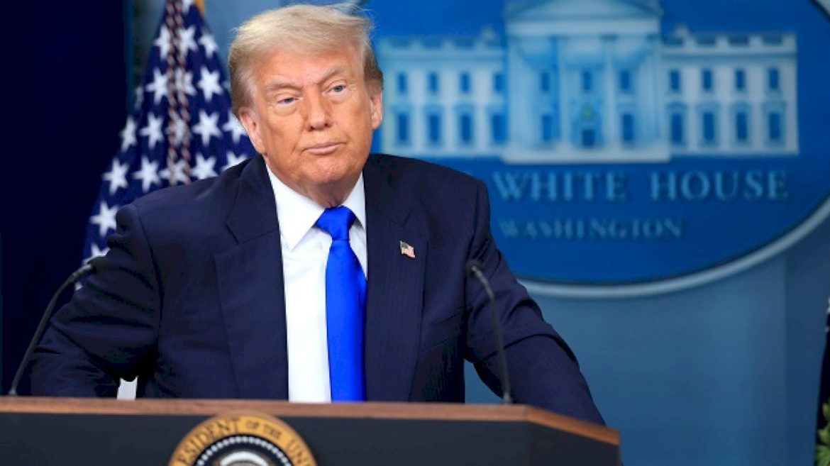 trump’s-latest-business-venture:-a-fragrance-he-says-is-‘all-about-winning’