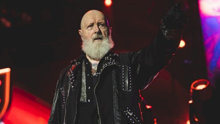 judas-priest-pays-tribute-to-black-sabbath-ahead-of-back-to-the-beginning-concert