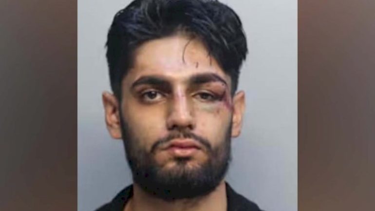 man-arrested-for-allegedly-attacking-fellow-passenger-‘unprovoked’-on-frontier-flight