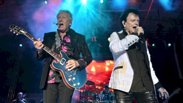 air-supply-to-receive-a-star-on-the-hollywood-walk-of-fame