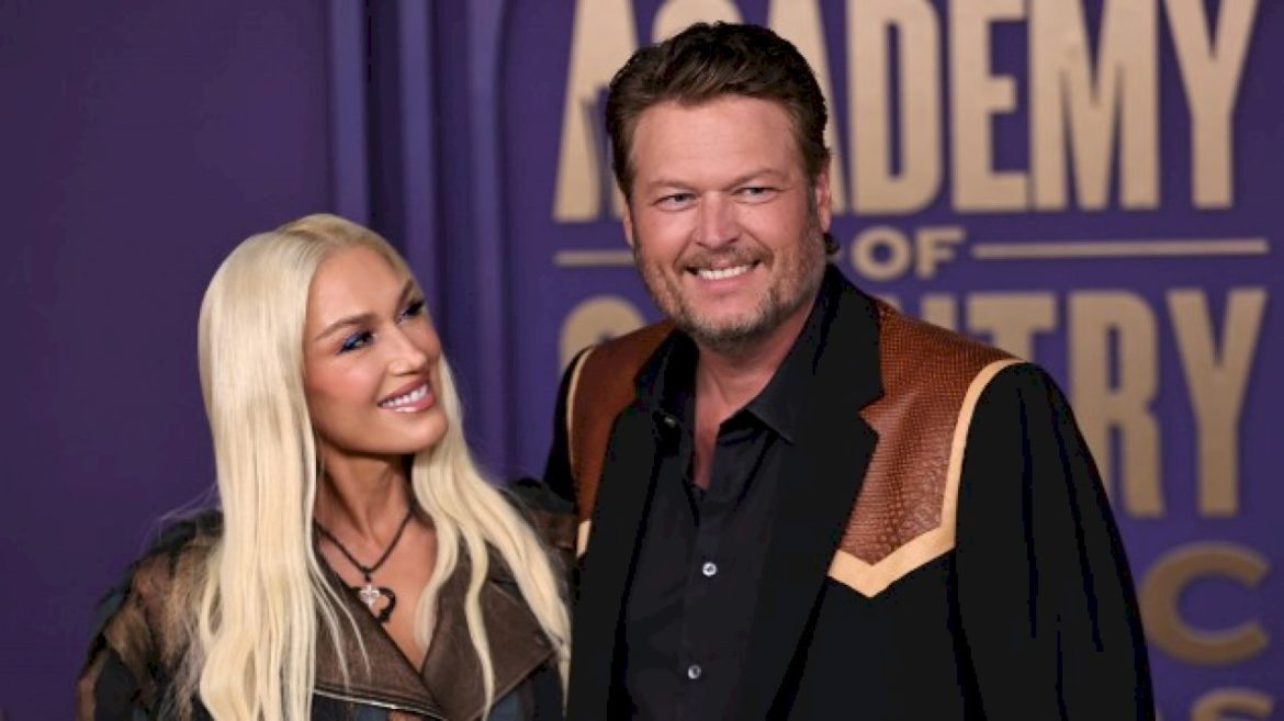 gwen-stefani-and-blake-shelton-celebrate-fourth-wedding-anniversary