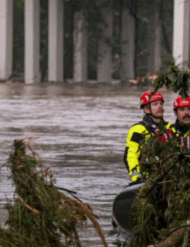 timeline:-catastrophic-flooding-in-texas-claims-the-lives-of-27
