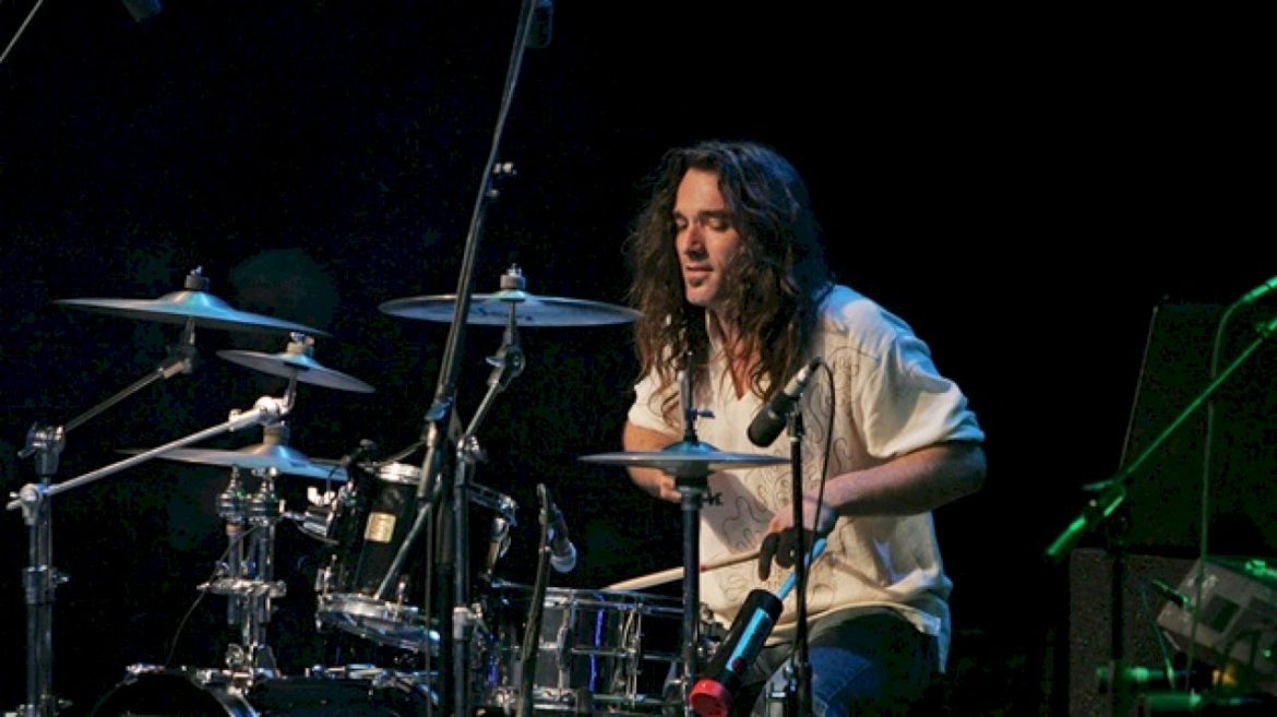 ex-pearl-jam-drummer-david-abbruzzese-comments-following-matt-cameron-announcement