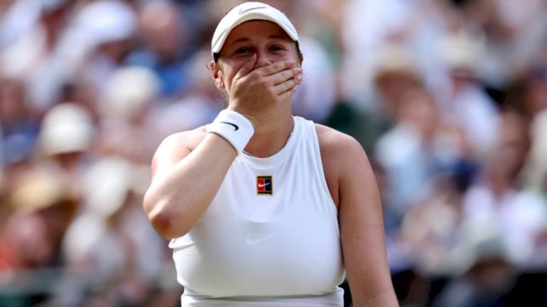 us-tennis-star-amanda-anisimova-defeats-no.-1-aryna-sabalenka,-advances-to-wimbledon-final