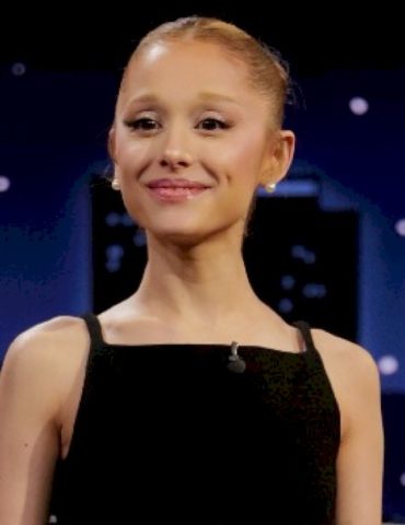 ariana-grande-to-star-in-animated-adaptation-of-‘oh,-the-places-you’ll-go!’