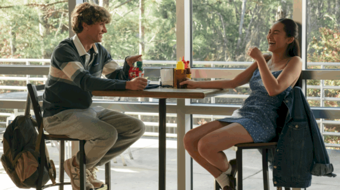 lola-tung,-jenny-han-on-‘the-summer-i-turned-pretty’-final-season