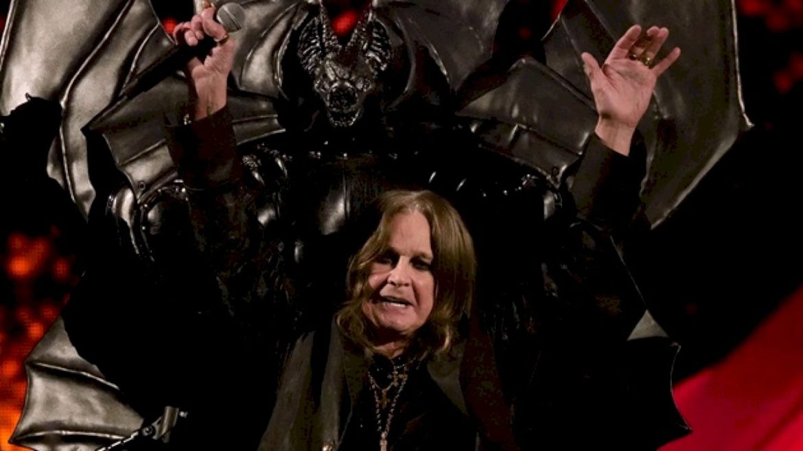 black-sabbath-&-ozzy-osbourne’s-back-to-the-beginning-farewell-concert-to-be-released-in-theaters