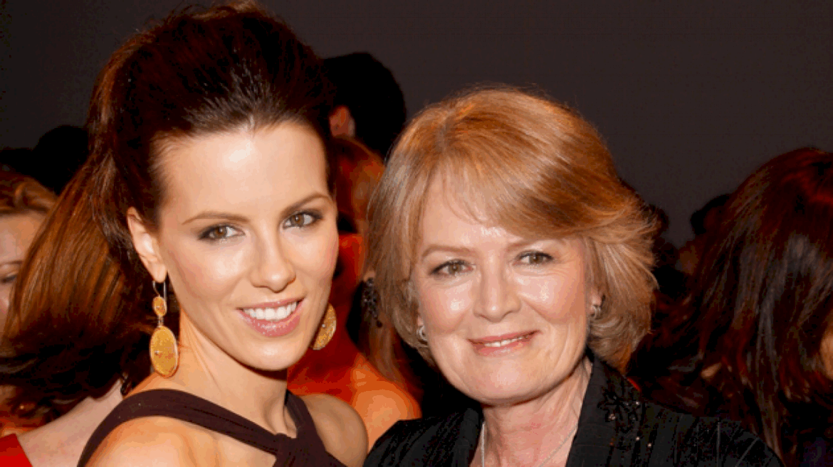 kate-beckinsale-shares-tribute-honoring-late-mother-judy-loe