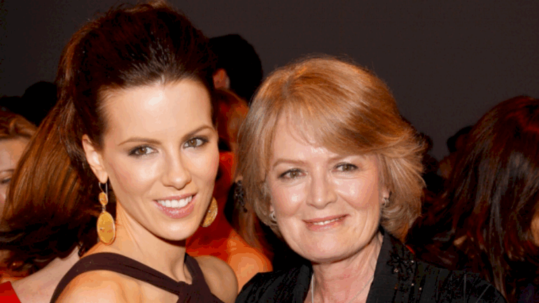 kate-beckinsale-shares-tribute-honoring-late-mother-judy-loe