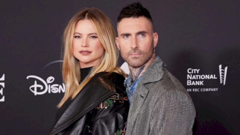 adam-levine-and-behati-prinsloo-celebrate-wedding-anniversary