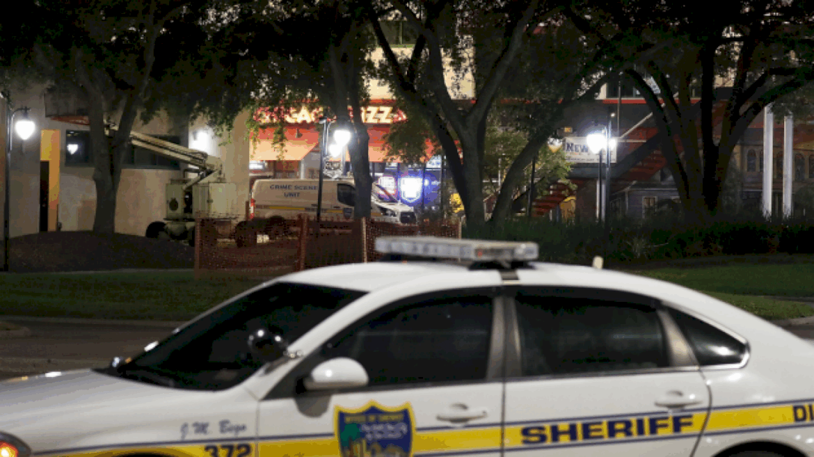 jacksonville-sheriff-investigating-viral-video-of-man-punched,-beaten-during-traffic-stop
