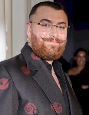 sam-smith-to-release-new-song-‘to-be-free’