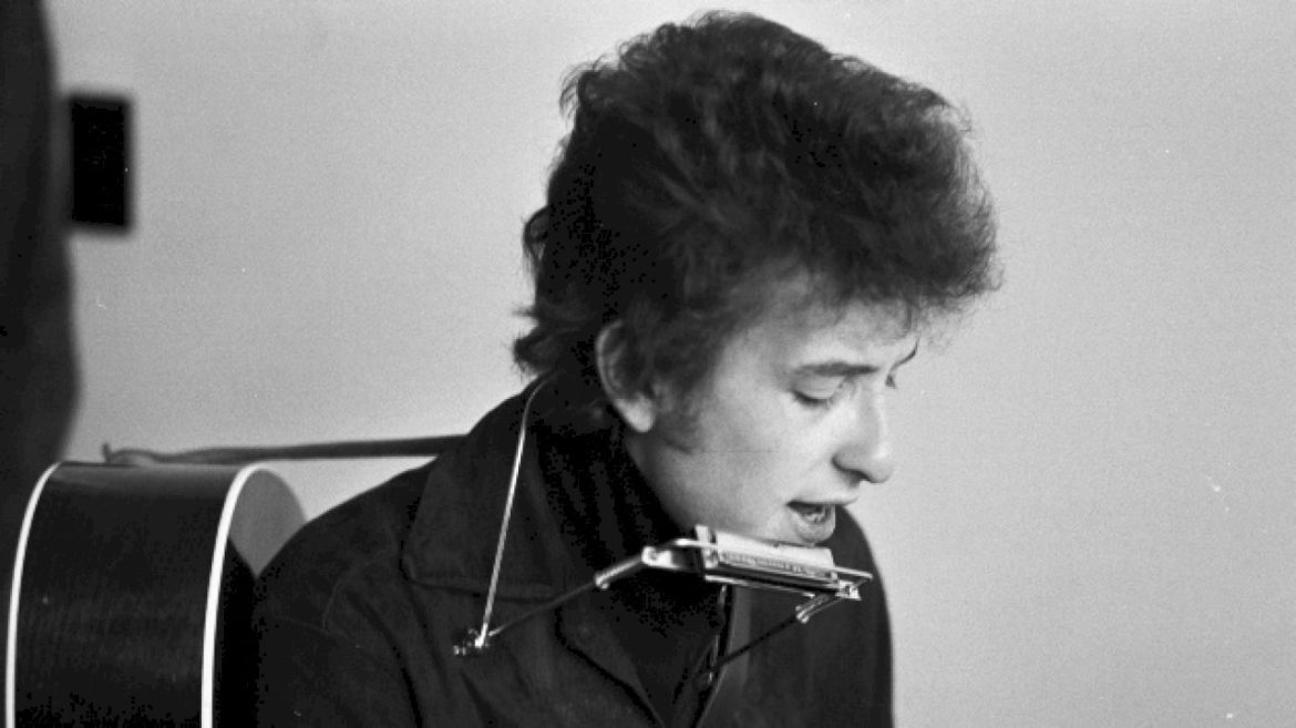 exhibit-exploring-bob-dylan’s-early-career-to-open-at-new-york-university